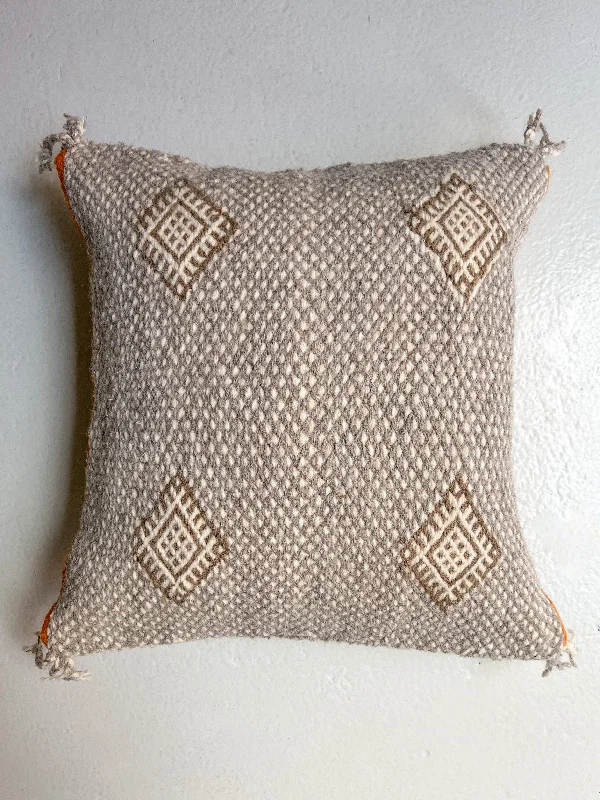 Anzal's Zanafi Pillow - Four Corner Diamond