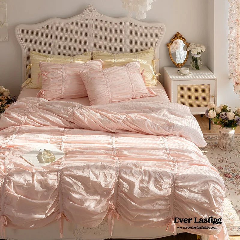 Coquette Ruffle Ribbon Ties Duvet Cover / Pink