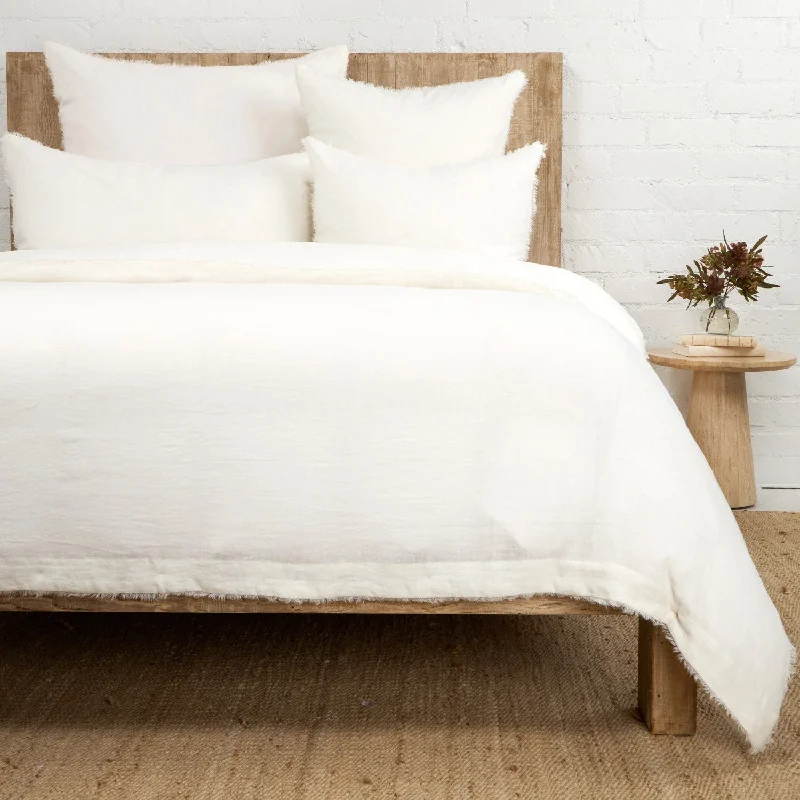 Hunter Cream Bedding