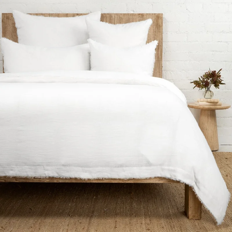 Hunter White Bedding