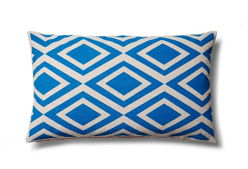 Kelsey Pillow design by 5 Surry Lane