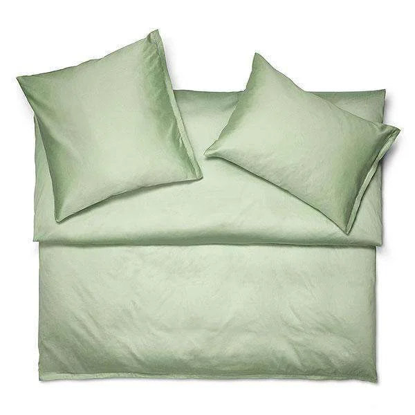 Sateen Noblesse Cal King Fitted Sheet by Schlossberg