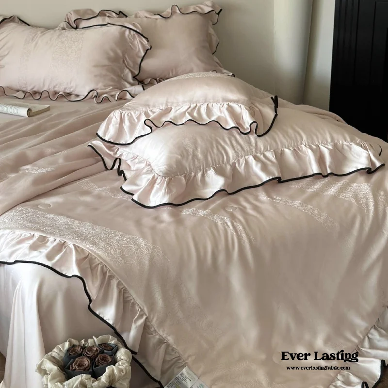 Silky Ruffle Blanket Comforter Set / Rust Pink