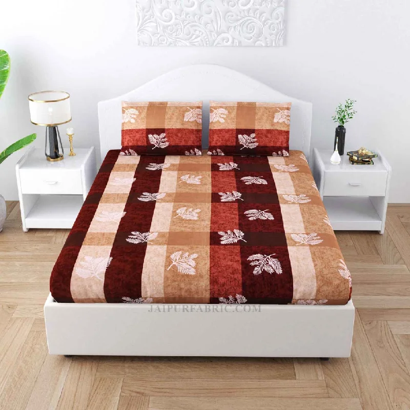 Leafy Decor Maroon Poly Cotton Double Bedsheet